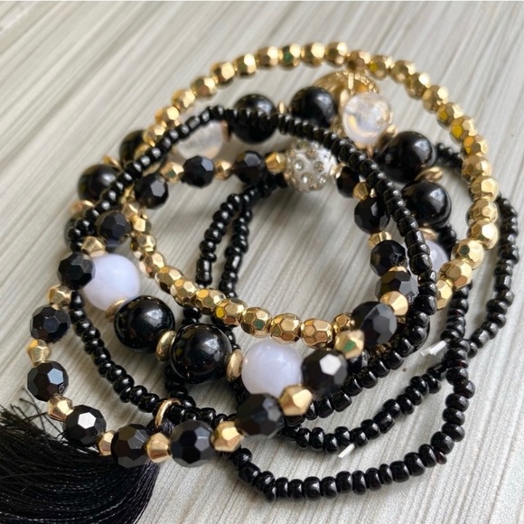 6 piece stackable bracelet, black and gold bracelet - Picture 5 of 5